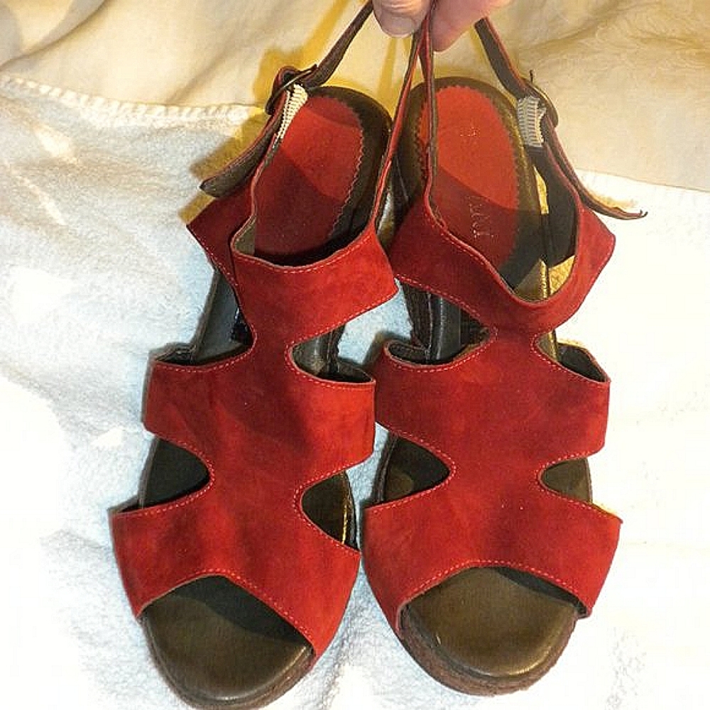 🍁CORDANI🍁Wedges, Rust
